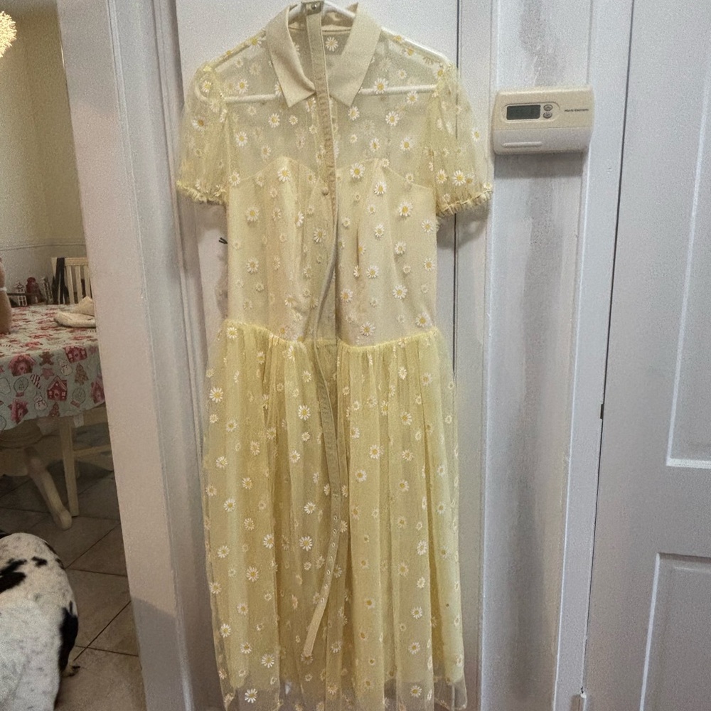 Unique Vintage Yellow Floral Midi Dress